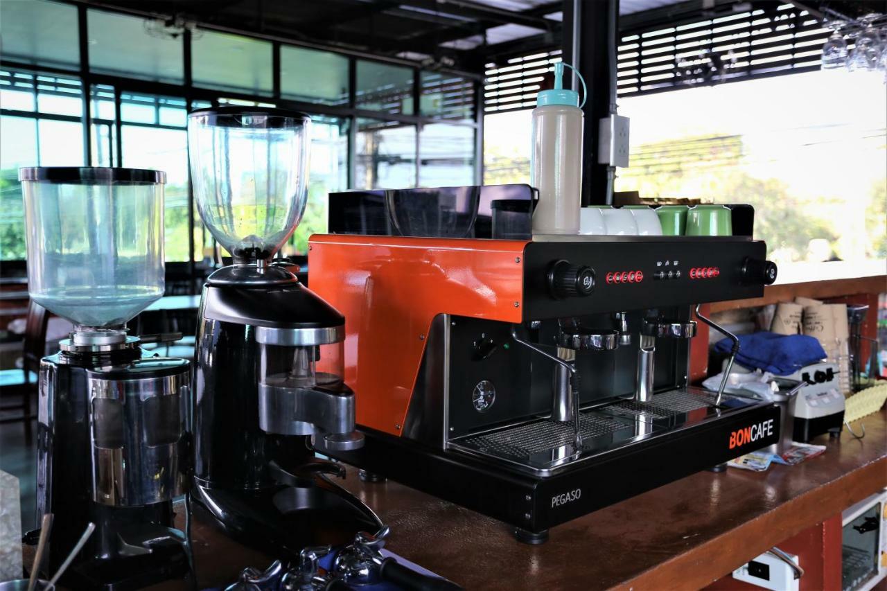 Baan Chang Hotel & Coffee House Tak Exteriér fotografie